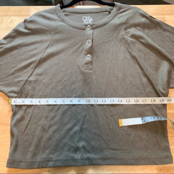 Anthropologie x Chaser Olive Green Henley Top Size XS - Picture 7 of 10